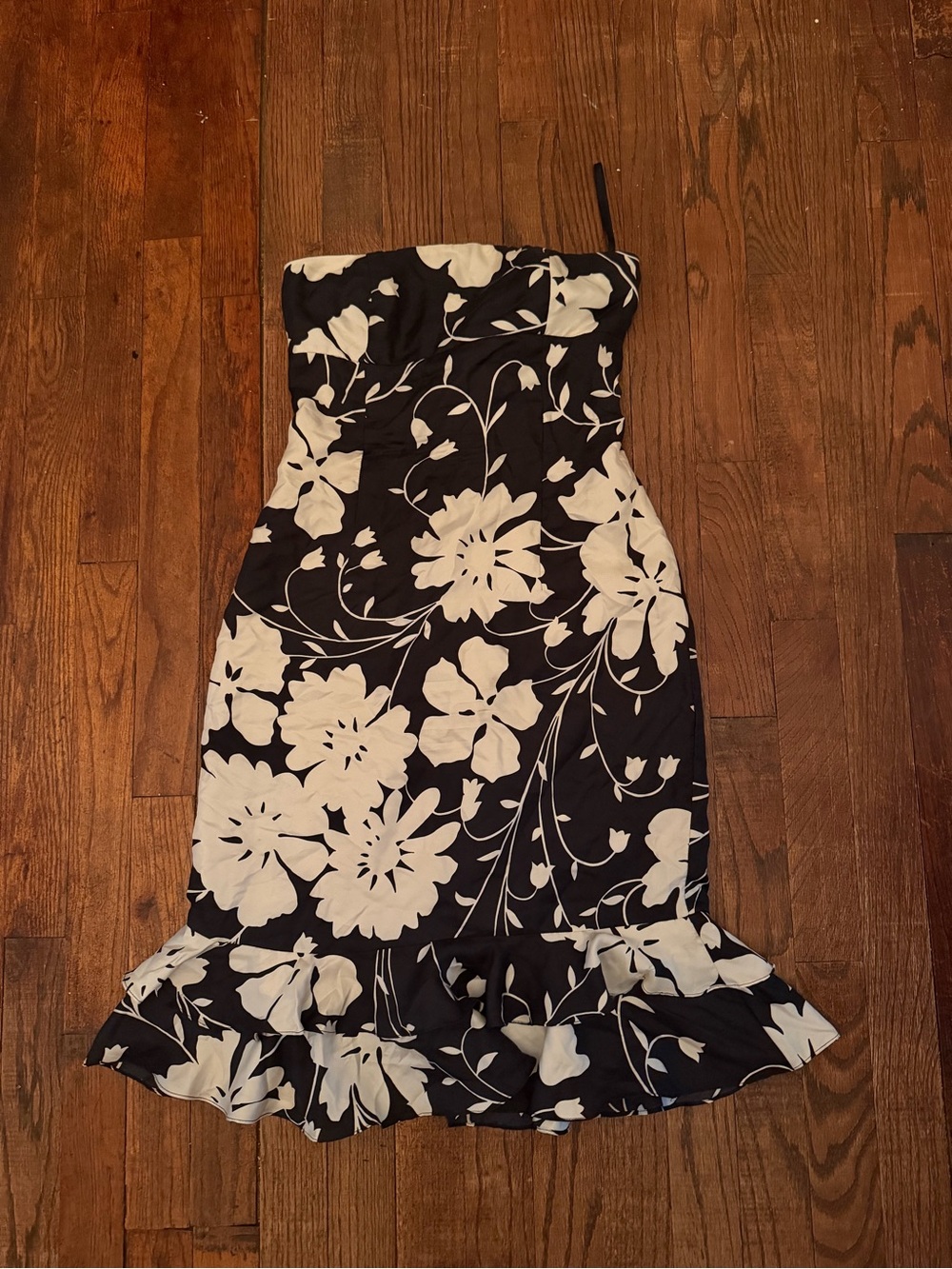 Tibi Black and White Strapless Floral Ruffle-Hem Dress